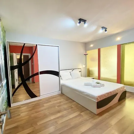 Chaika 29 - 3Bd Apartment For 5 People, 10Min From The Beach Varna Exterior photo
